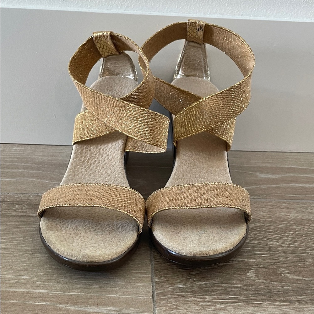 Elegant Gold Strappy Sandals